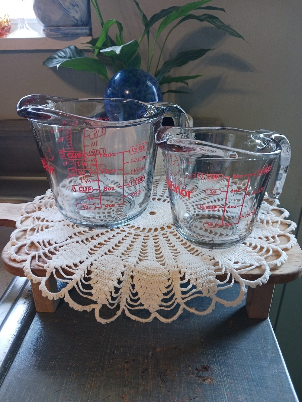 Set Of Anchor Hocking Glass Measuring Cups 1 Cup & 2 Cup Heavy Good Pre-owned